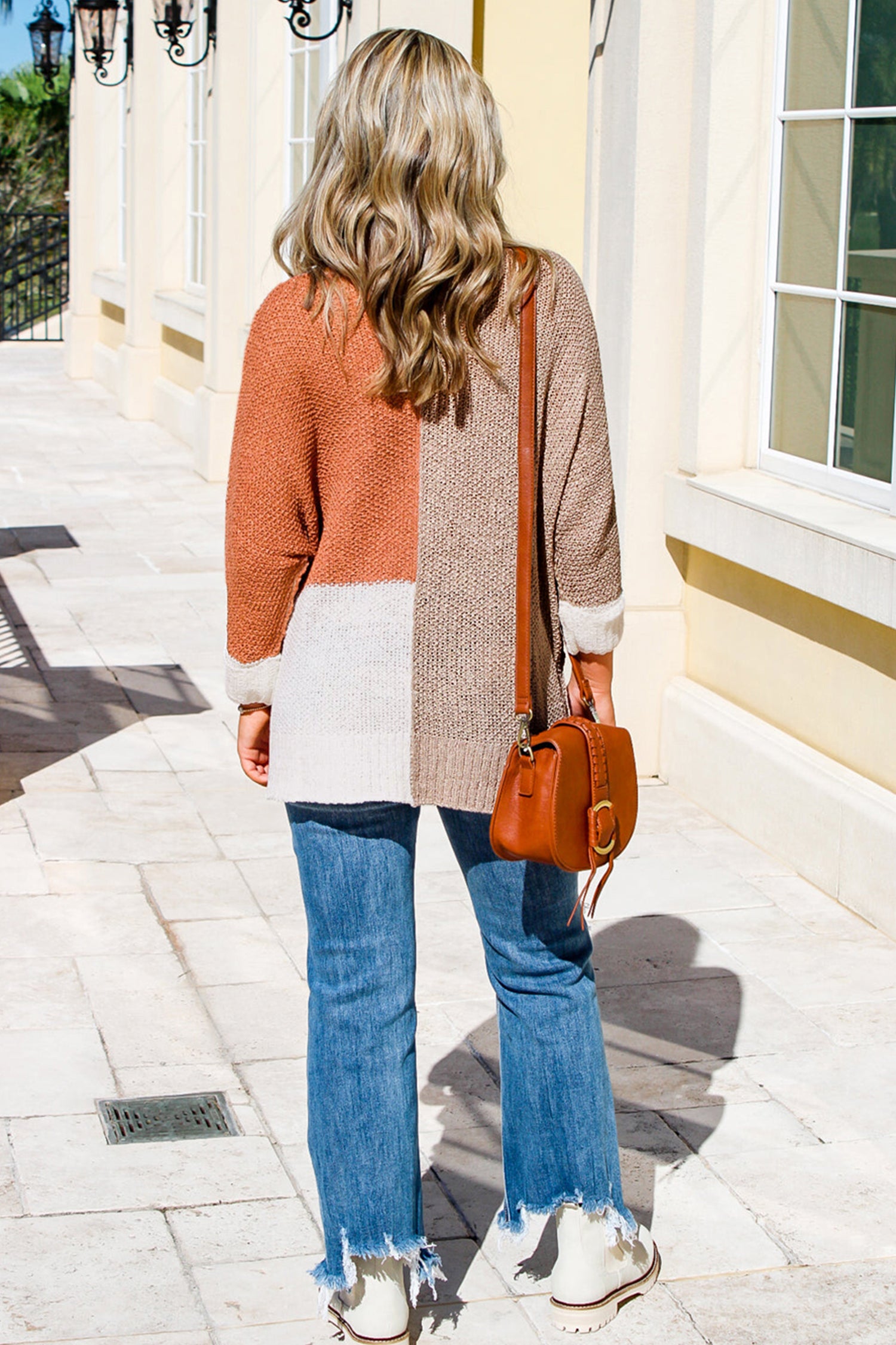 Suéter holgado con cuello en V y bloques de color Evergreen