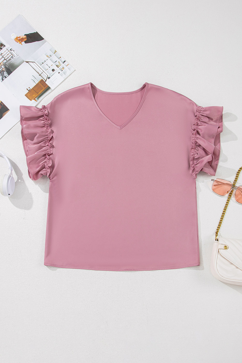 Chemisier à col en V et manches à volants en satin Toadstool