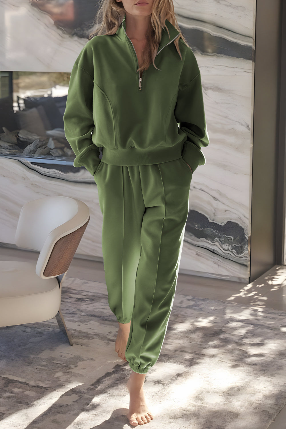 Conjunto deportivo de sudadera y pantalón de chándal color verde viñedo