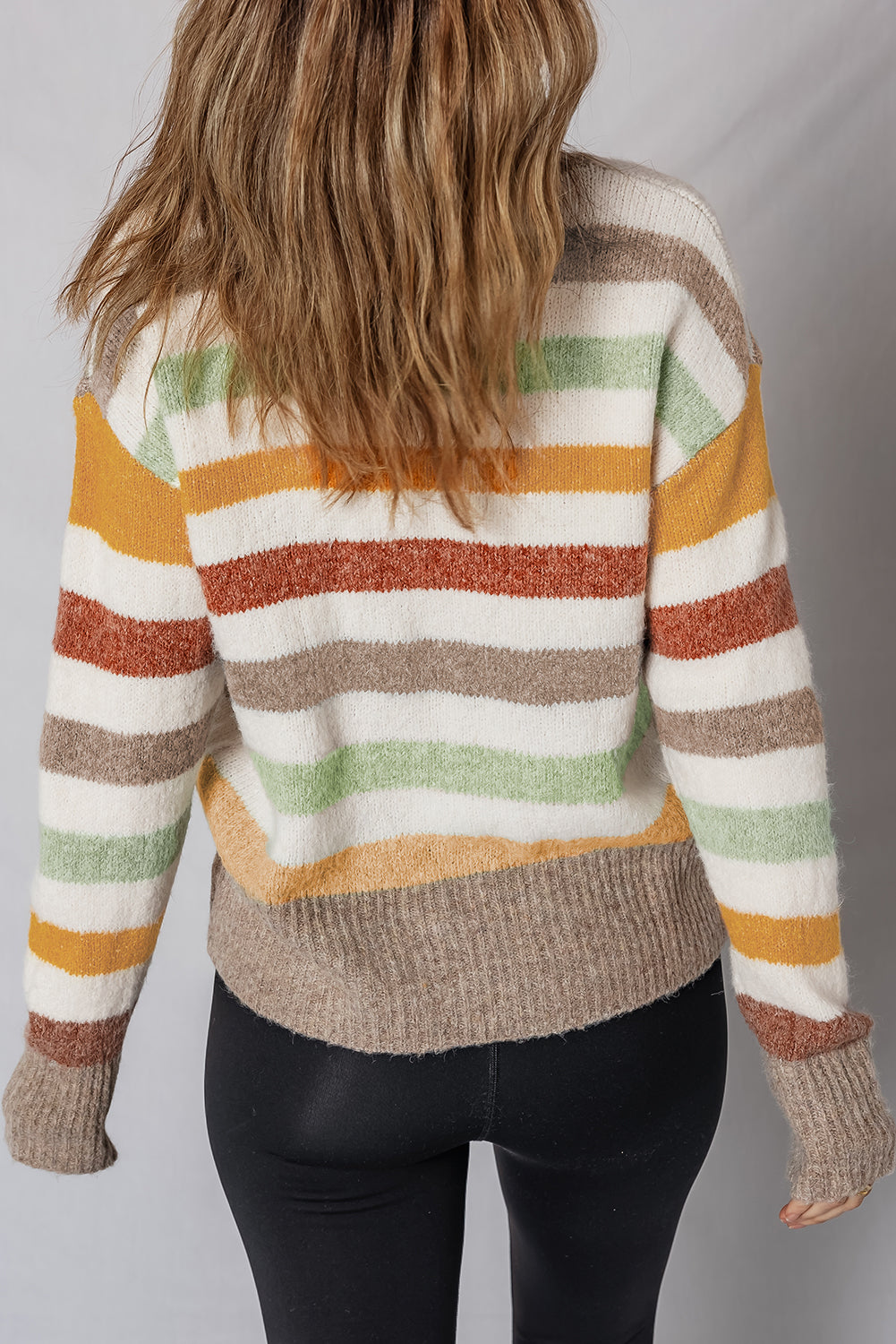 Pull à col rond et épaules tombantes multicolores