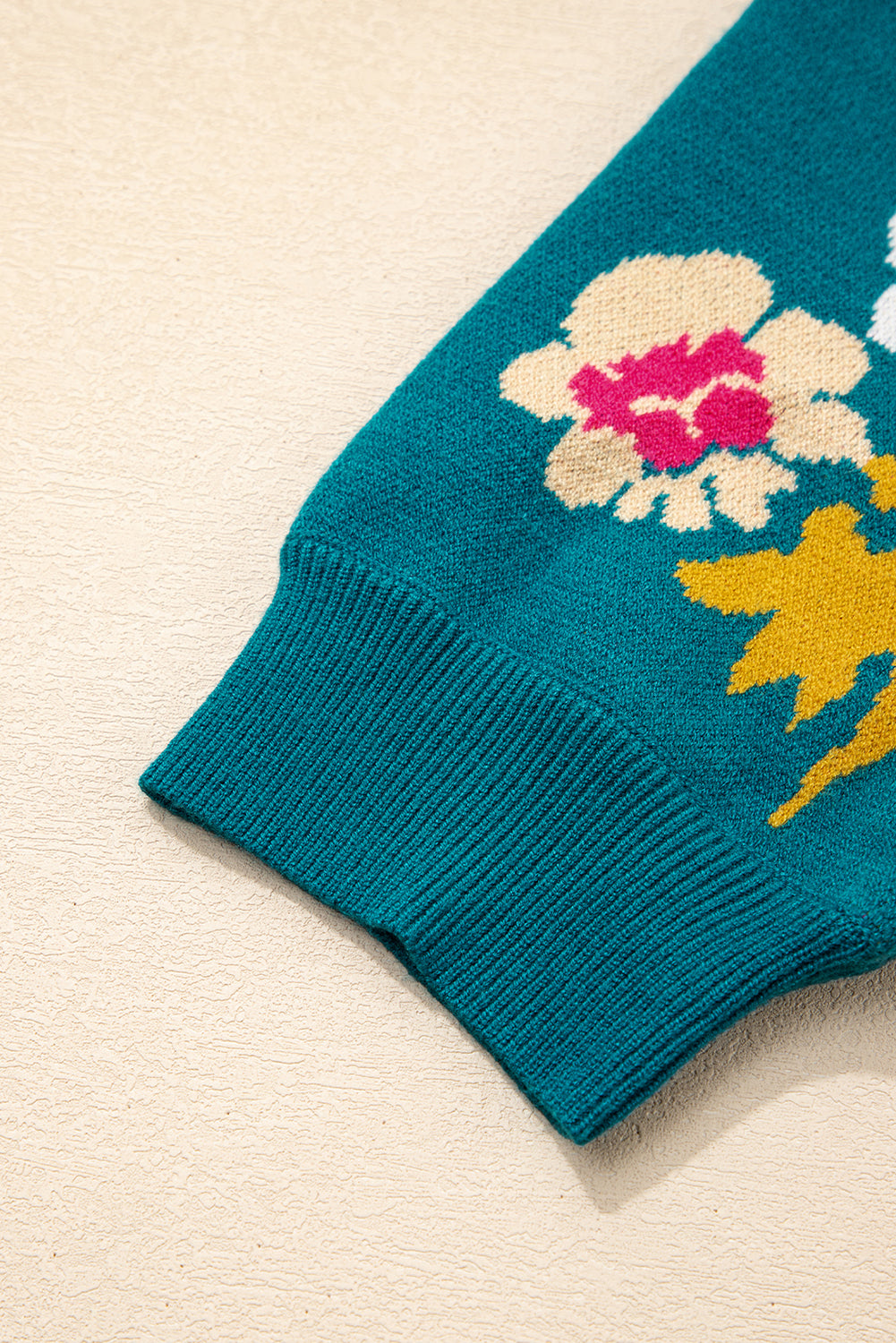 Haut en tricot à manches courtes et motif fleuri bleu