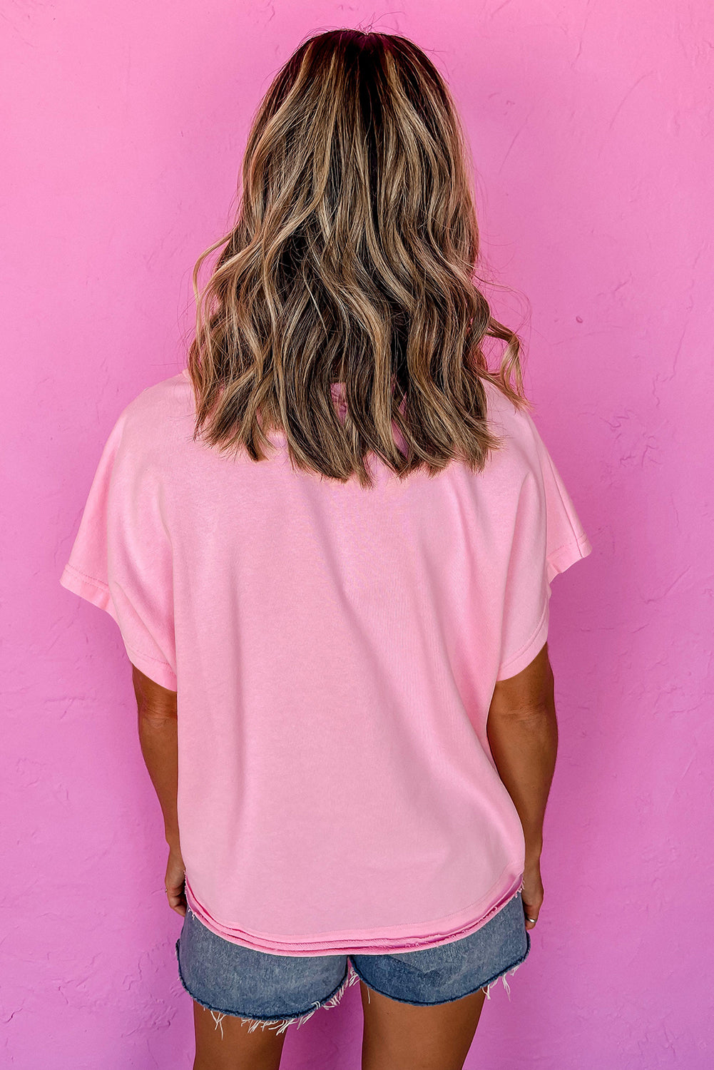 T-shirt ras du cou à coutures contrastées et blocs de couleurs roses