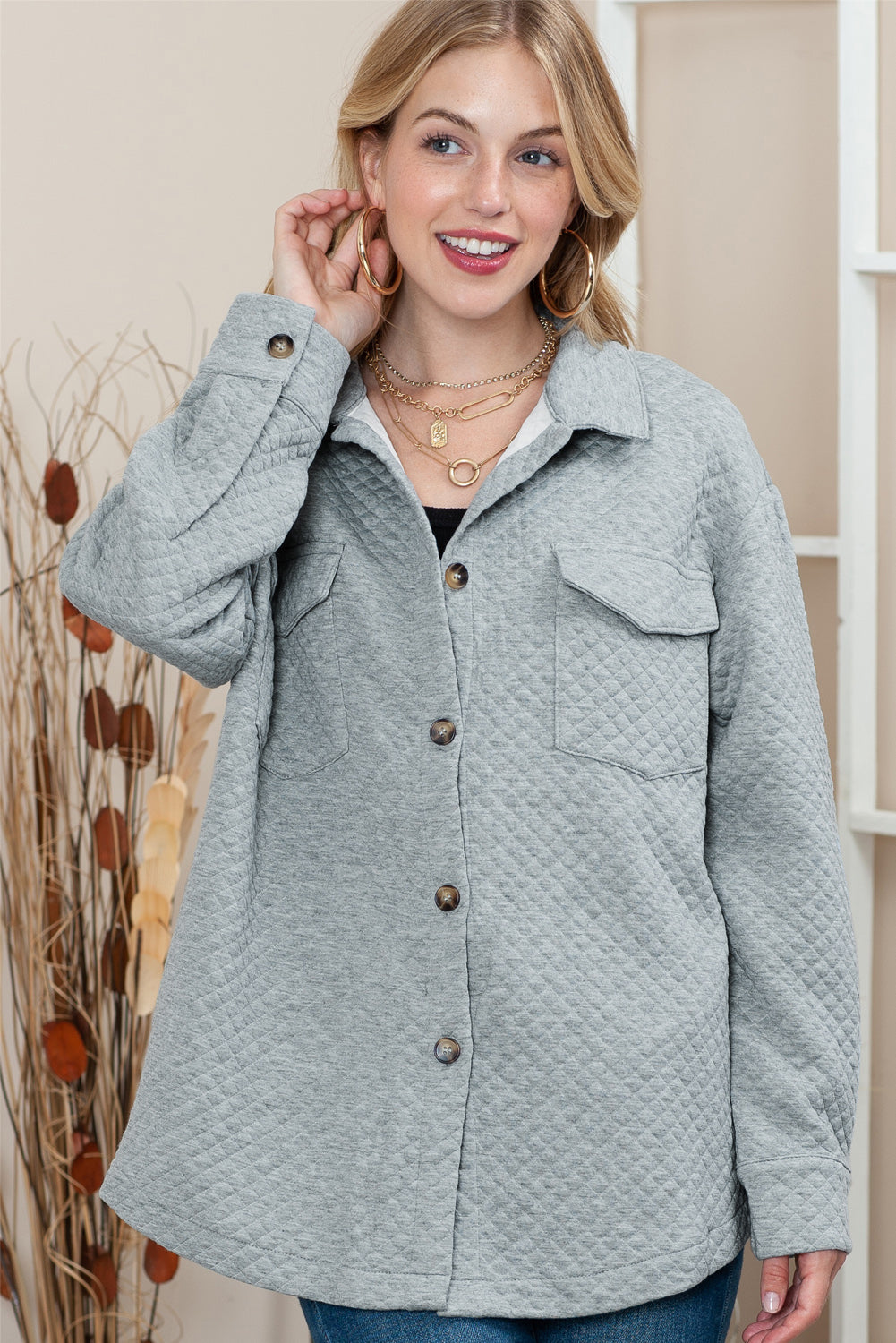 Veste matelassée à boutons et à rabat rétro à texture treillis grise