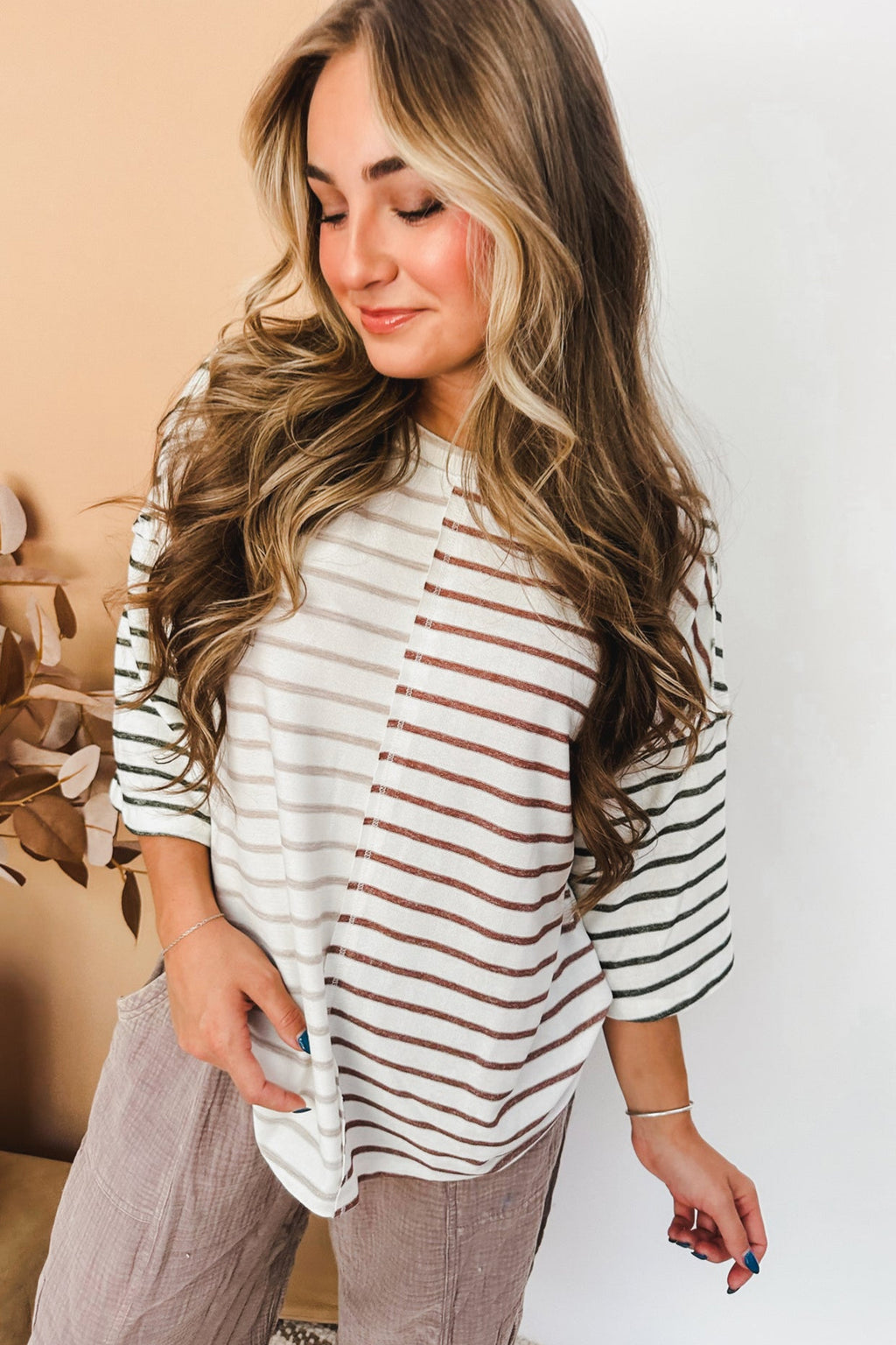 Khaki Stripe Colorblock 3/4 Sleeve Loose T Shirt