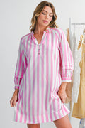 Vestido mini holgado con botones y manga larga a rayas rosas