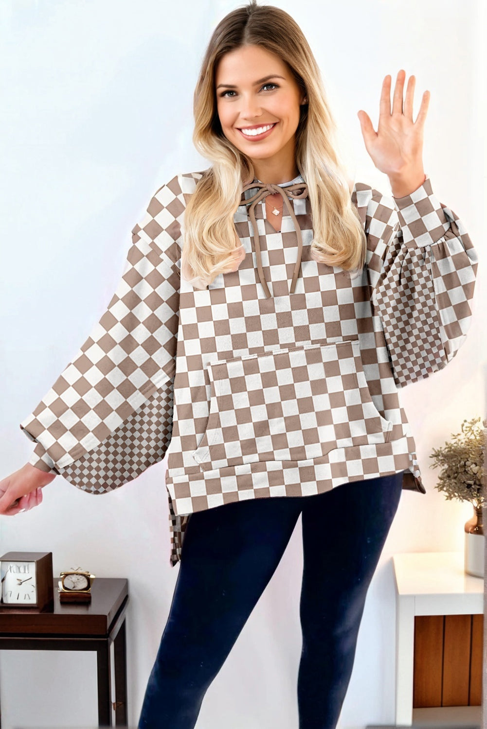 Sudadera con capucha extragrande con cuello anudado y patchwork de cuadros dobles en color caqui