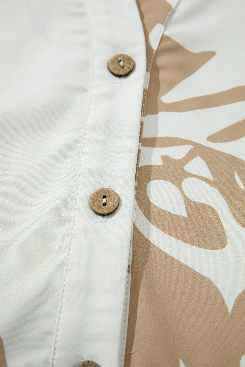 Vestido largo de corte A con mangas con volantes y estampado abstracto en color caqui, talla grande