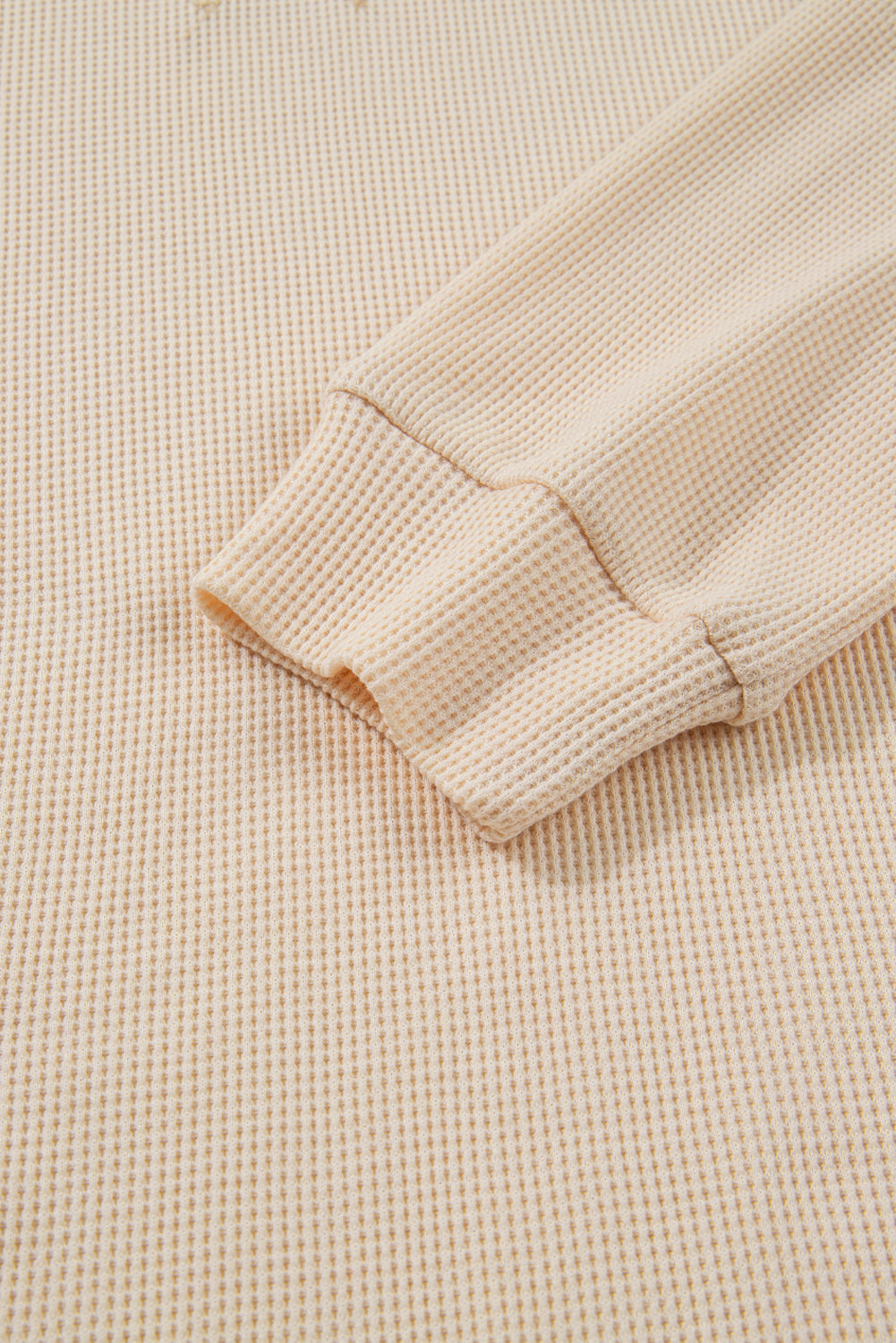 Haut à manches longues en patchwork de couleurs à imprimé floral marron