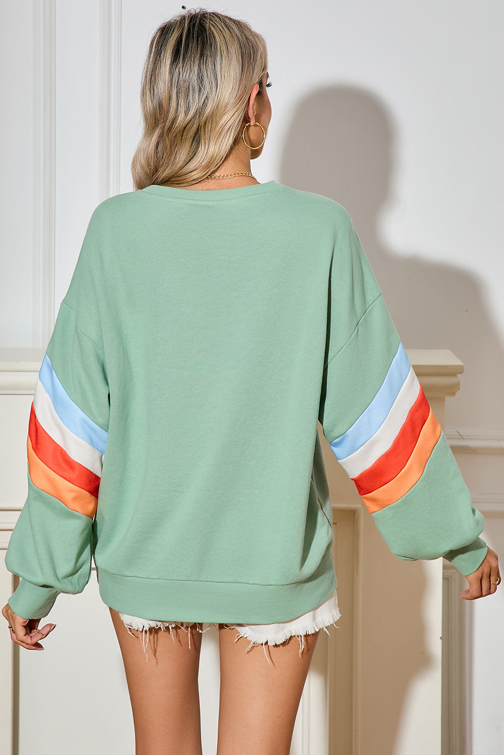Sweat-shirt ample à manches tombantes et patchwork Moonlight Jade