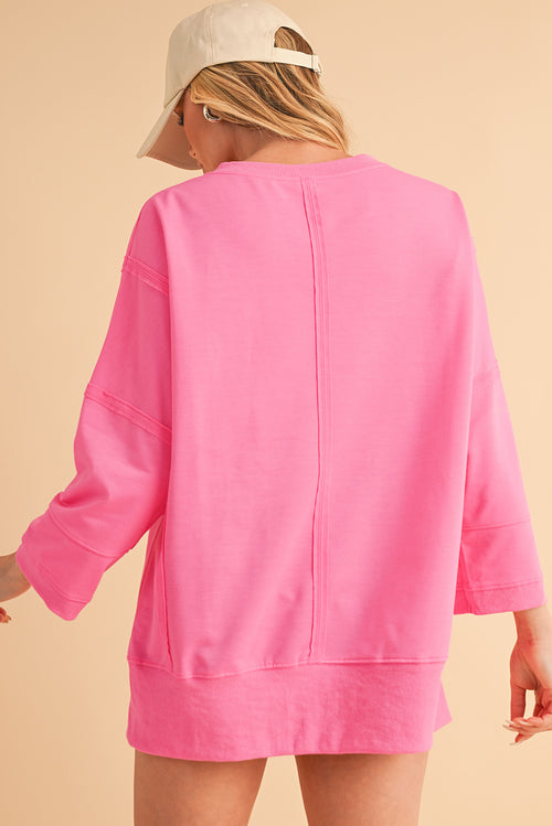 T-shirt Bonbon à manches bracelets et col en V avec coutures apparentes