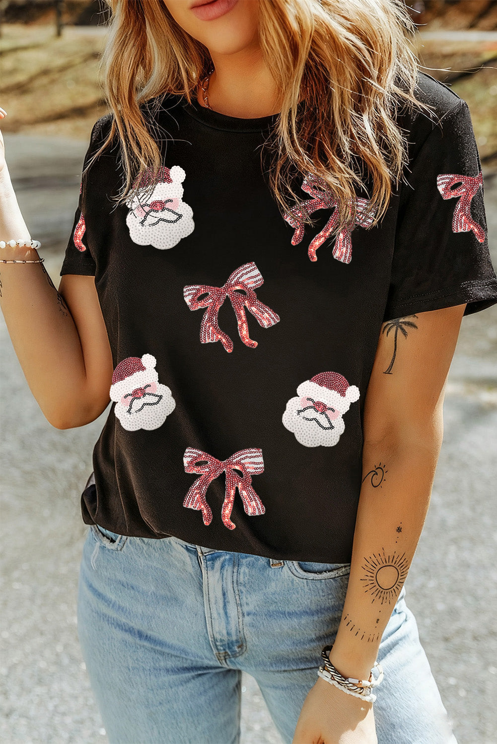 Black Sequined Santa Claus Bow Patched Pattern Christmas Holiday Festive T Shirt