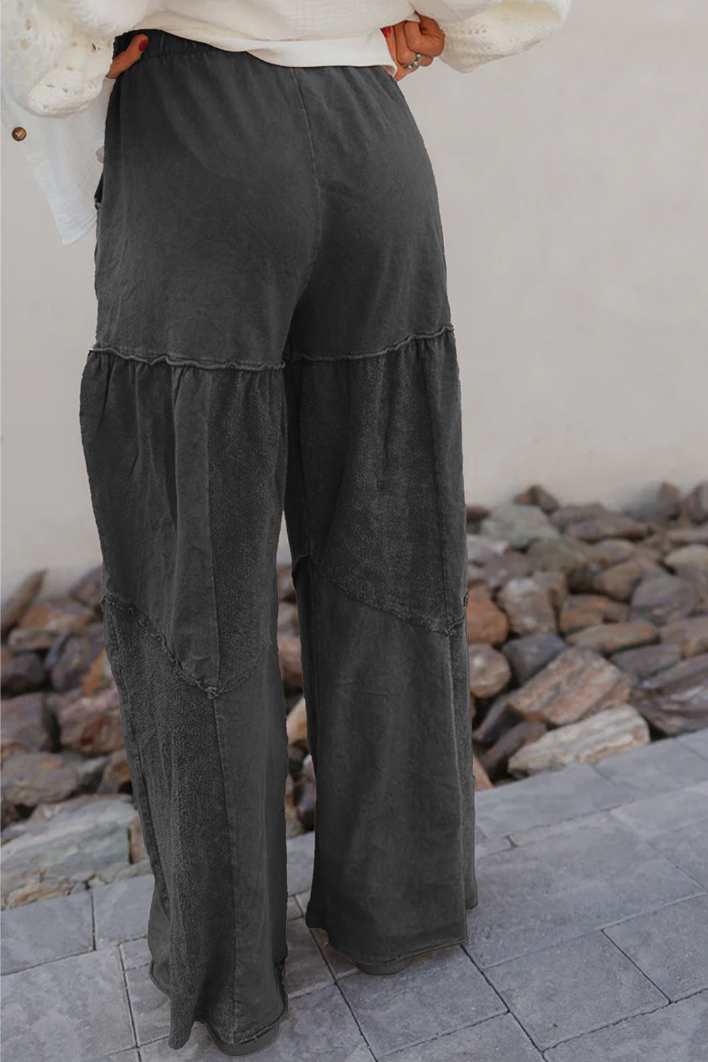 Pantalon patchwork à jambes larges et à cordon de serrage, délavé minéral noir