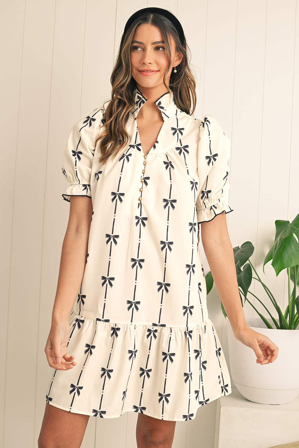 Beige Cute Bowknot Printed Bubble Sleeve V Neck Mini Dress
