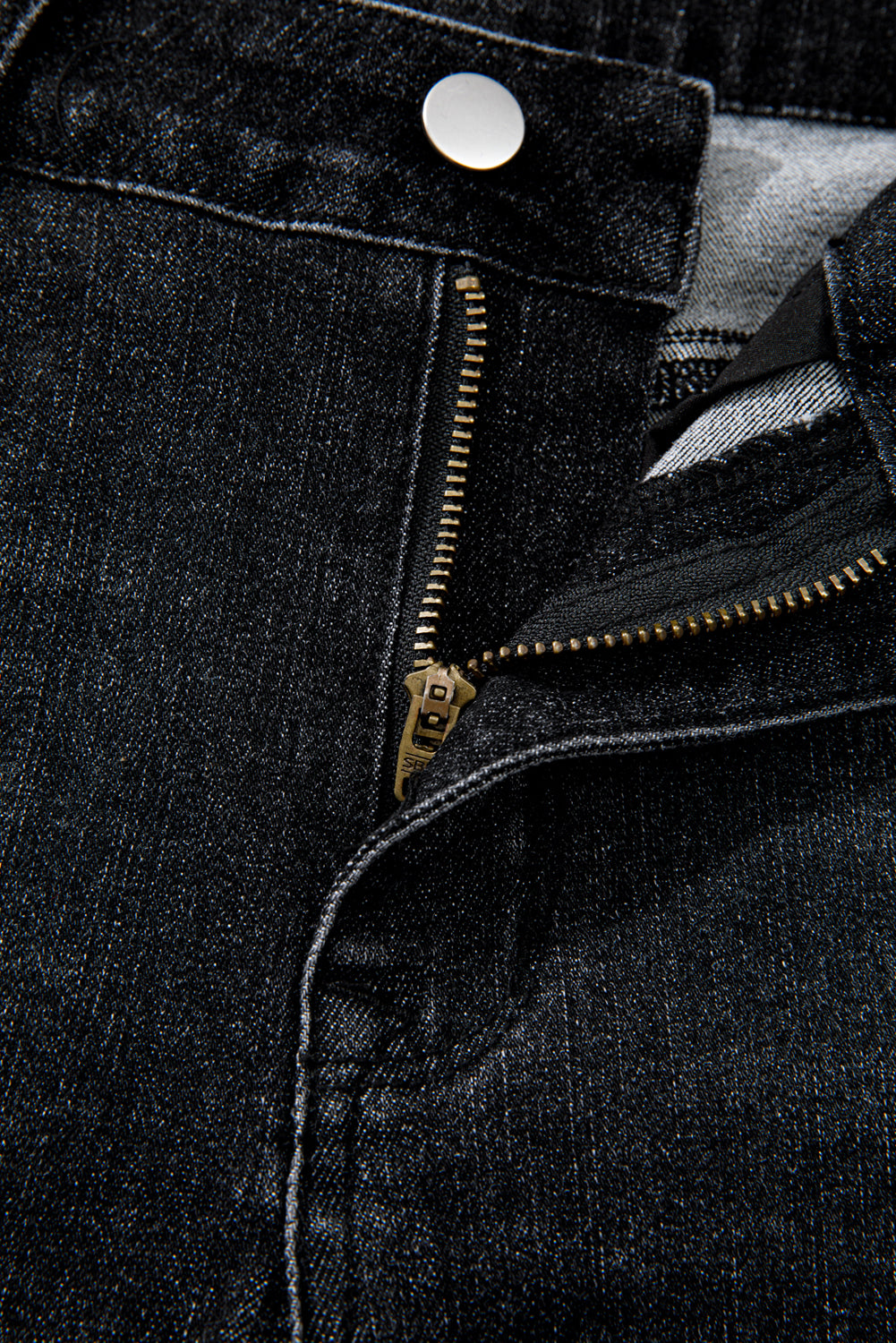 Jean évasé taille haute délavé minéral bleu voile avec ourlet brut