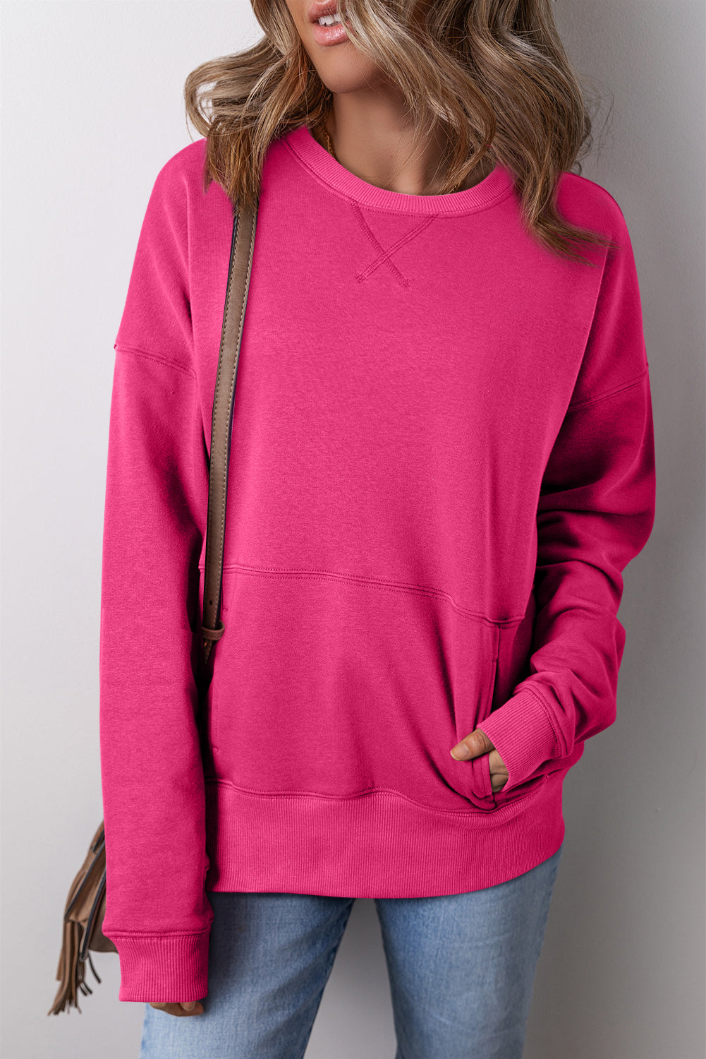 Sweat-shirt ample à épaules tombantes avec poche kangourou rouge rose