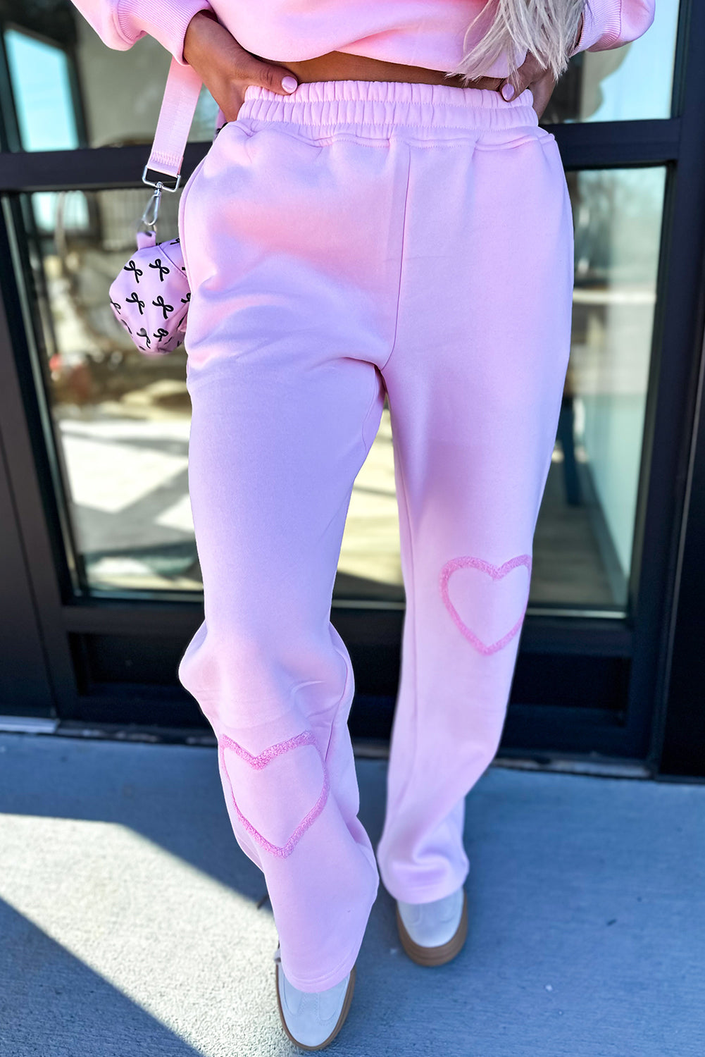 Conjunto de pantalones casuales con estampado de corazones de chenilla de Phalaenopsis