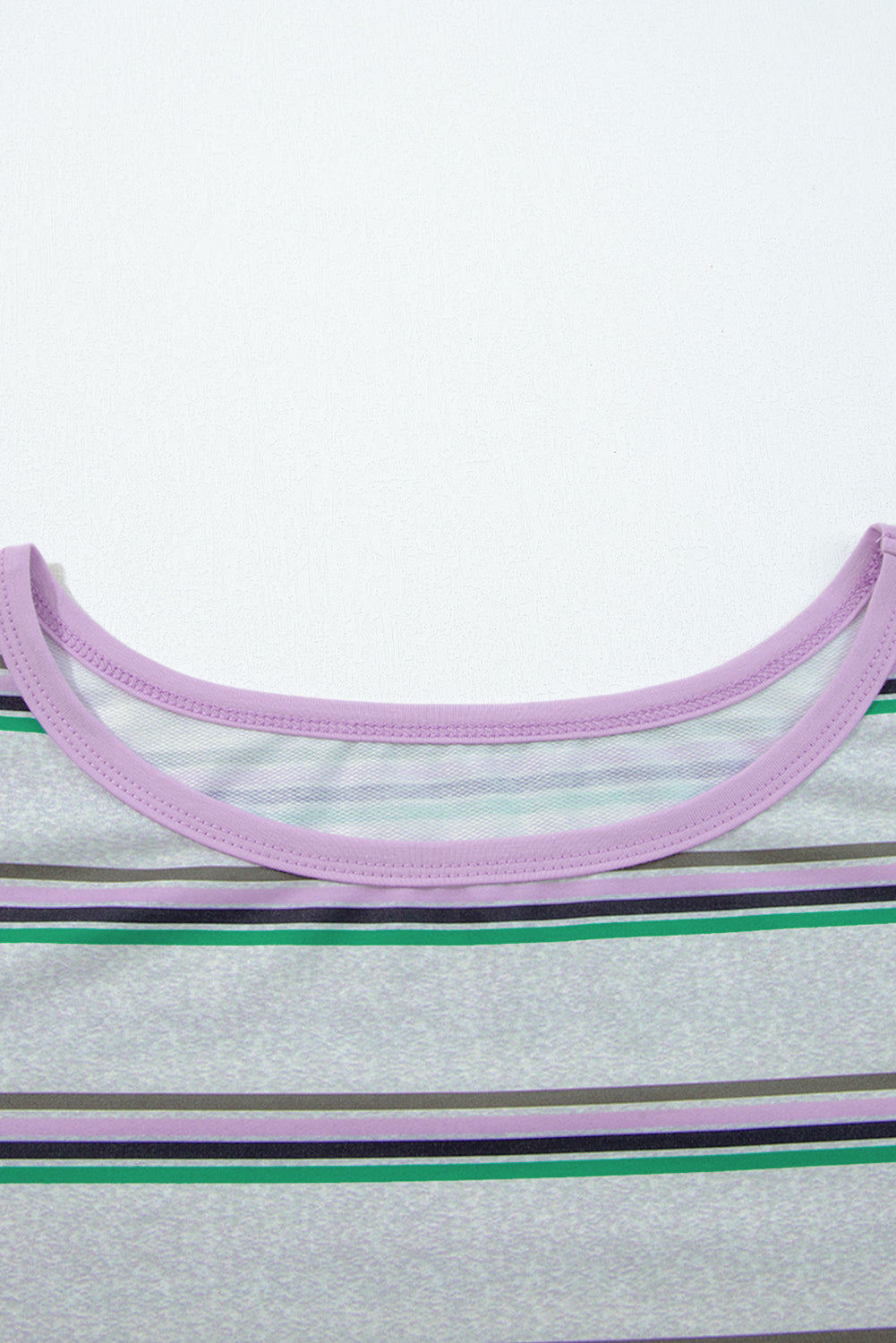 Top casual de manga larga con hombros caídos y rayas moradas