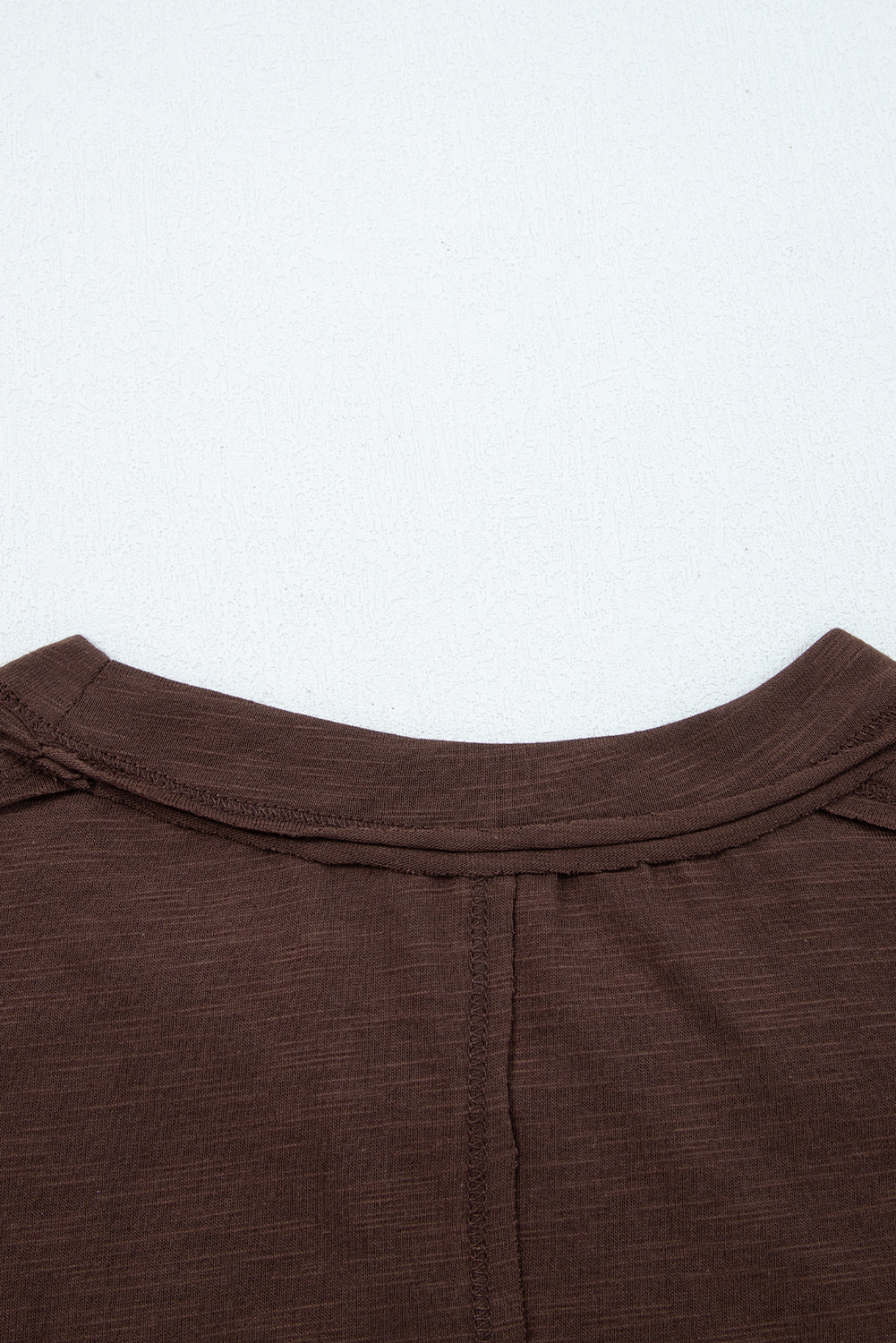 Camiseta informal de manga larga con patchwork de encaje transparente en beige francés claro