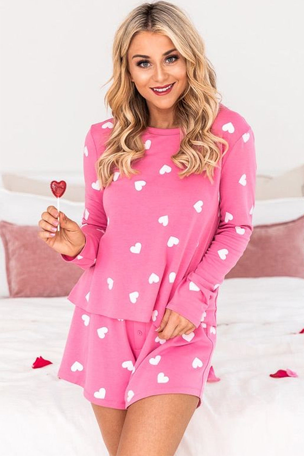 Ensemble pyjama haut à manches longues et short à imprimé coeur rose pour la Saint-Valentin