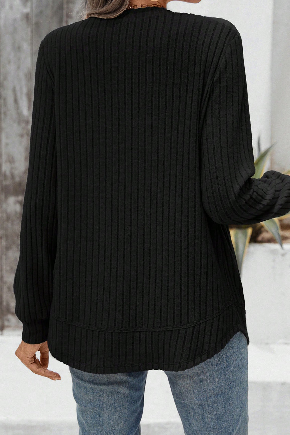 Ribbed Texture Round Neck Long Sleeve Rounded Hem Top