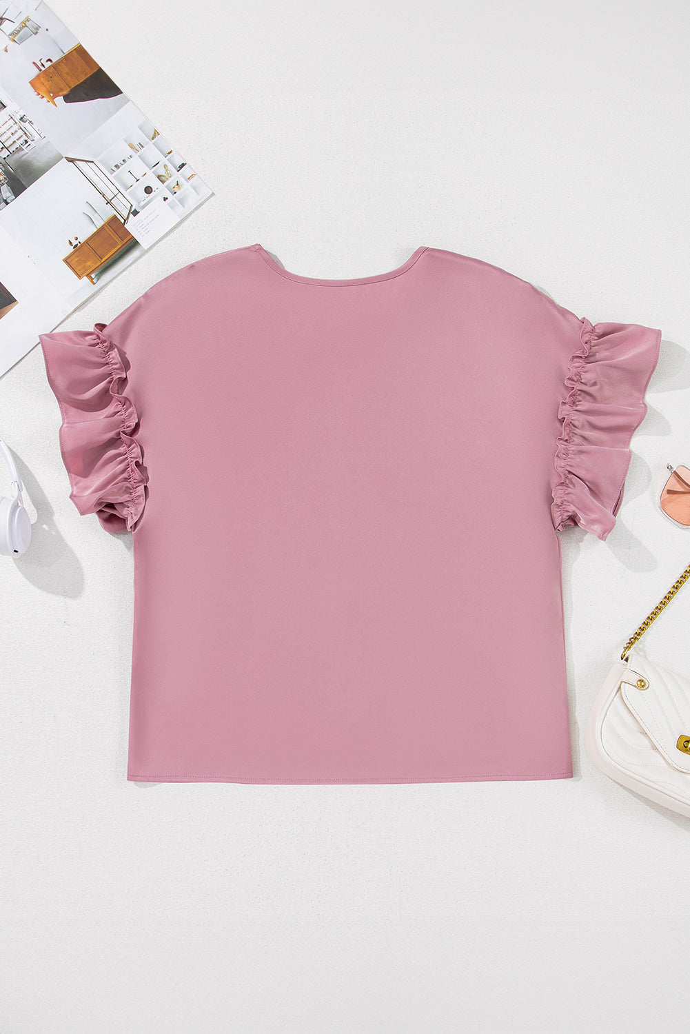 Chemisier à col en V et manches à volants en satin Toadstool