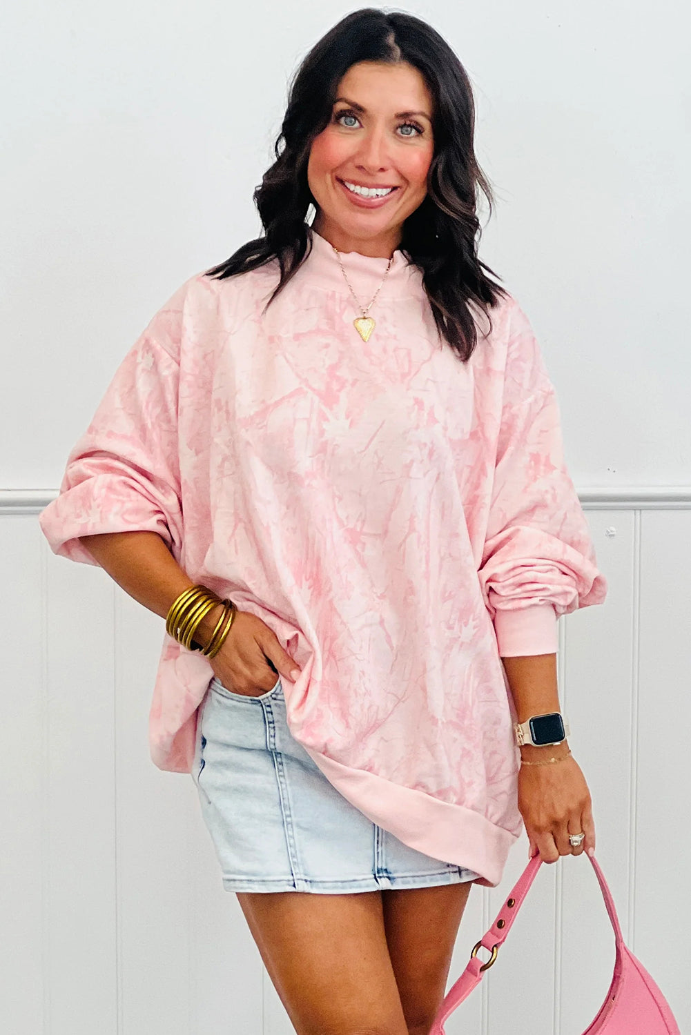 Sweat-shirt ample à col montant imprimé camouflage rose