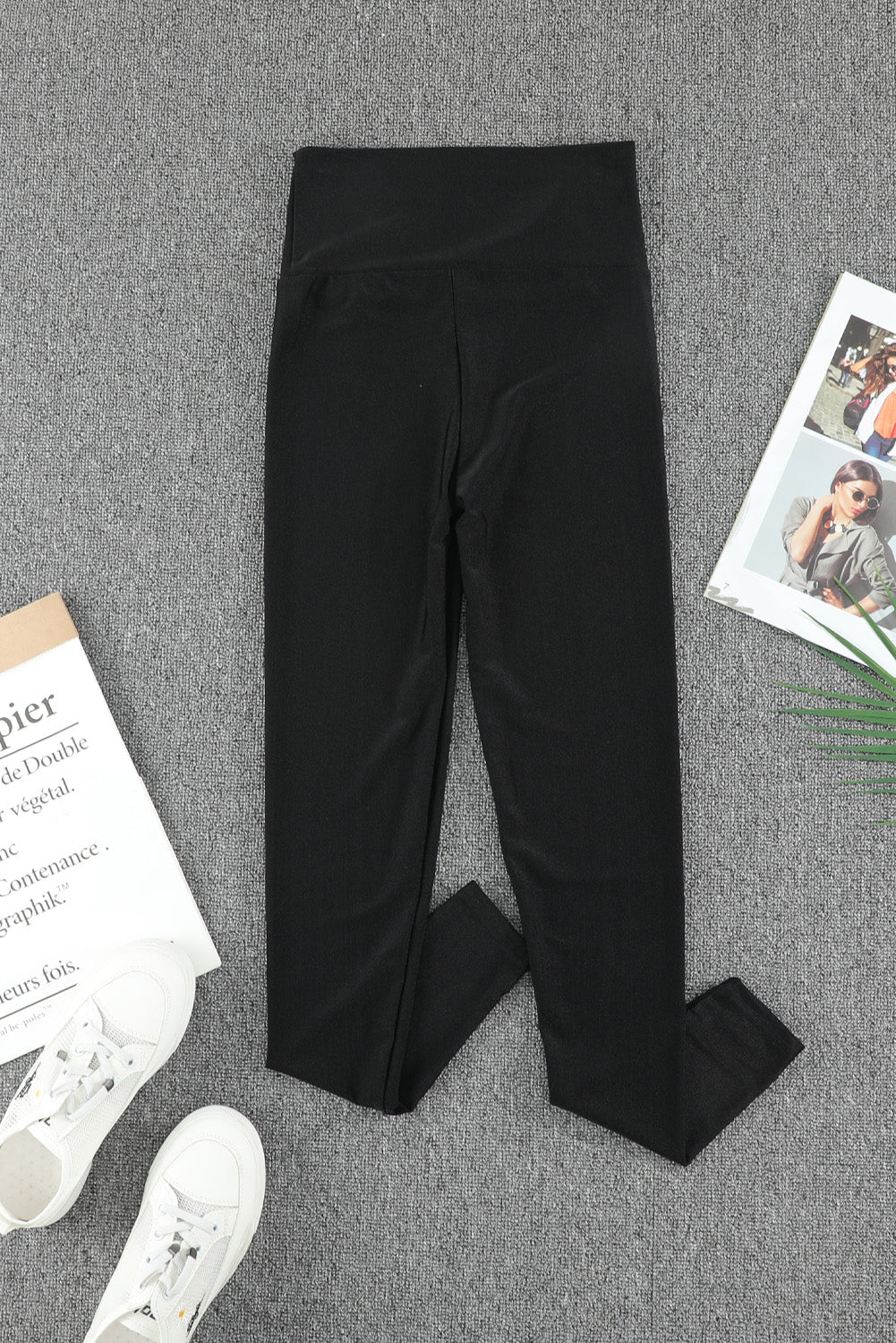 Leggings noirs moulants taille haute avec ceinture