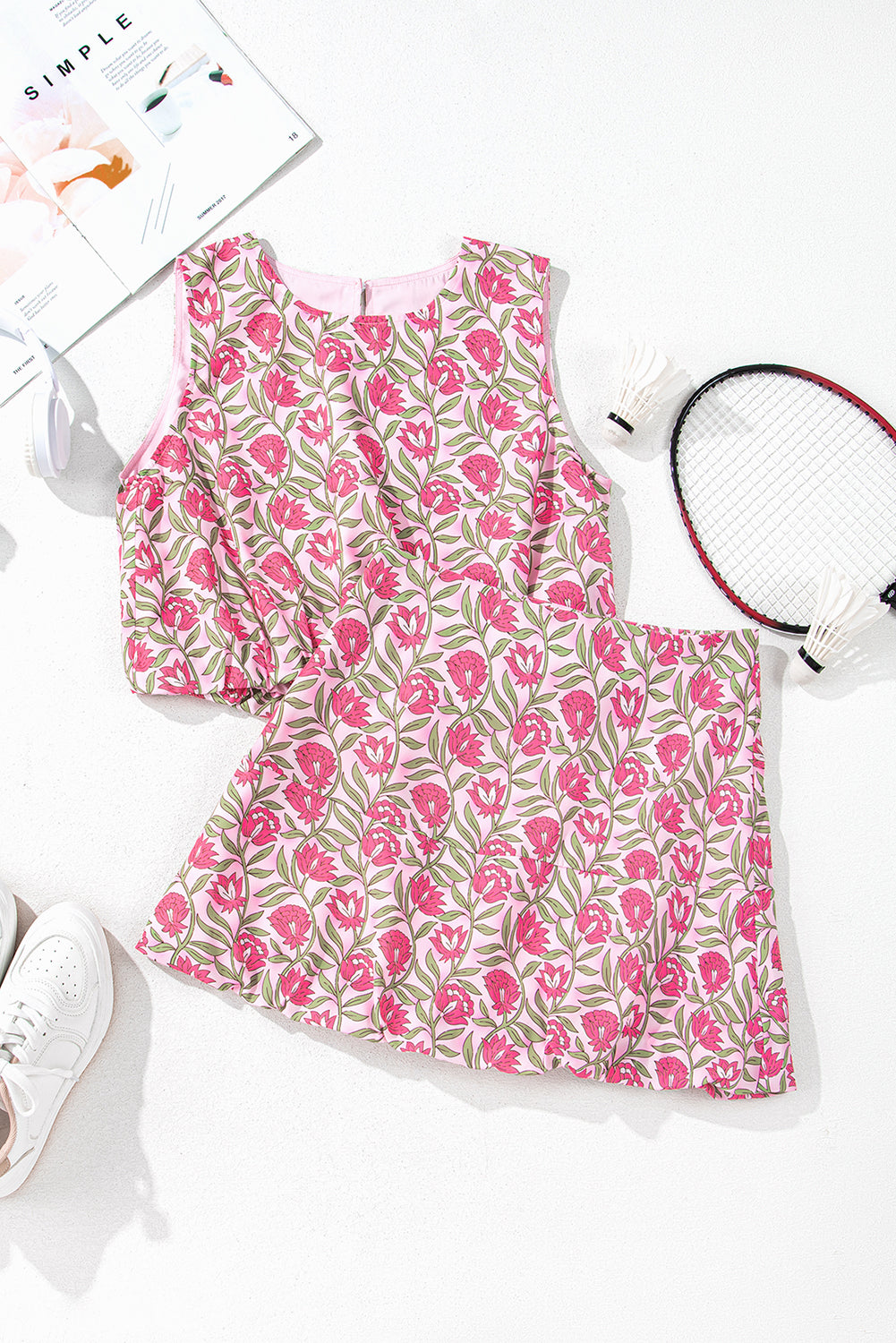 Conjunto de minifalda y top corto con estampado floral bohemio rosa