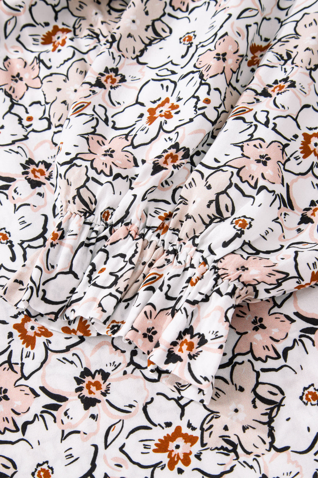 Chemise kaki à imprimé floral audacieux, manches bouffantes à volants et boutons