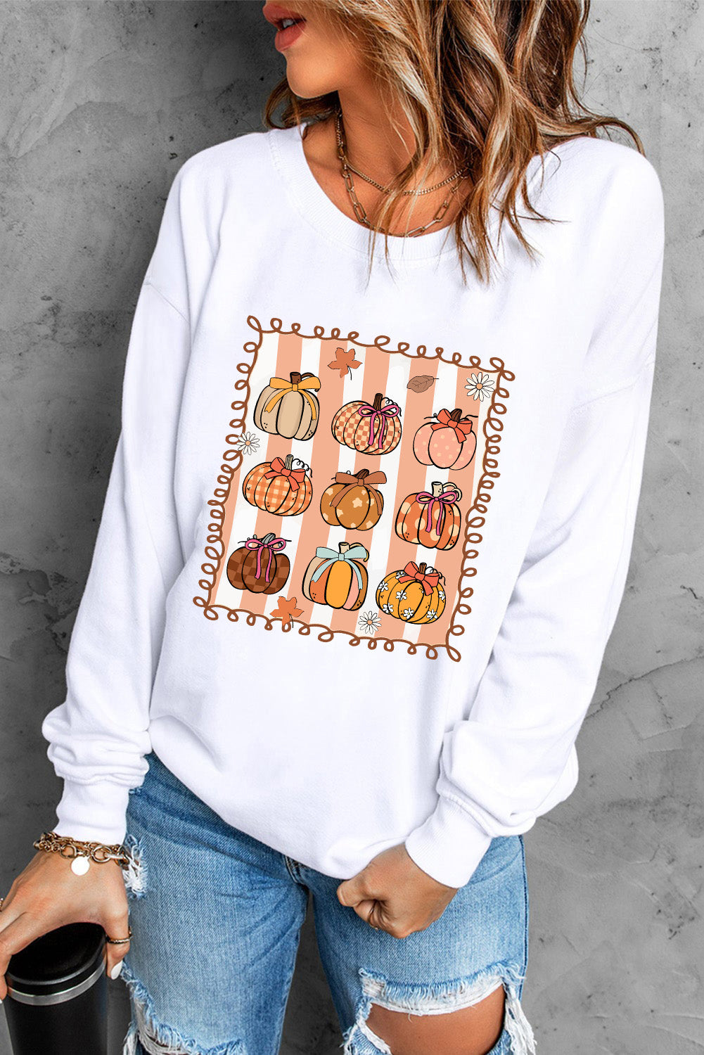 White Fall Bow Pumpkin Round Neck Graphic Sweatshirt