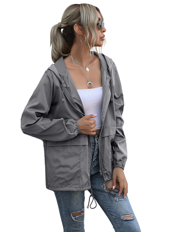 Nouvelle veste imperméable légère à capuche zippée pour femme pour randonnée en plein air 