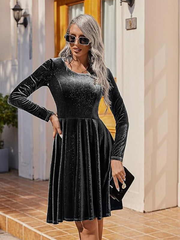 Christmas and New Year new women's long-sleeved round neck velvet dress