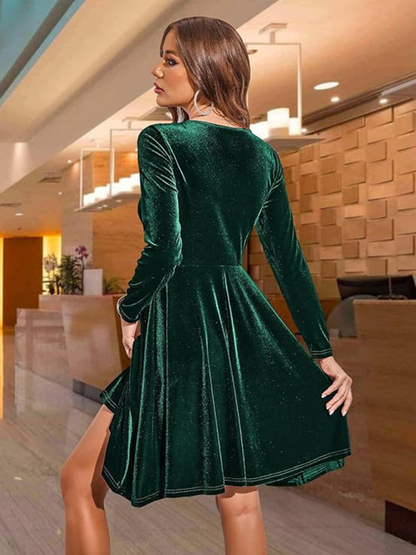 Christmas and New Year new women's long-sleeved round neck velvet dress