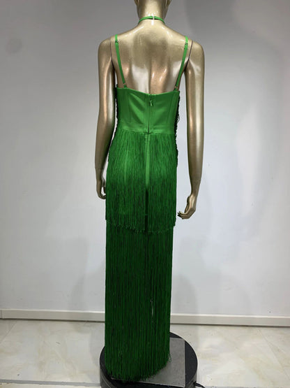 Nuevo vestido largo verde con cuello halter y dobladillo con flecos para cenas de fiesta 