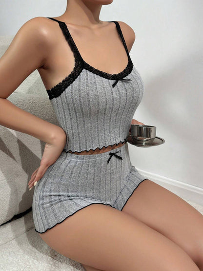 New style stretch pajamas women's lace edge suspender shorts set